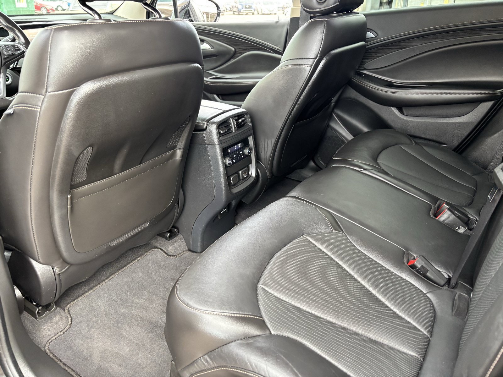 Used 2018 Buick Envision Premium AWD/4WD image 18
