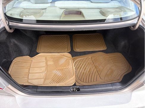 Used 1999 Toyota Corolla CE FWD image 20