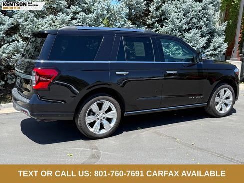 Used 2024 Ford Expedition Platinum AWD/4WD image 8