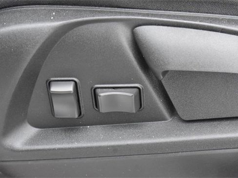 Certified 2015 Chevrolet Equinox LS w/ LPO, Protection Package image 20