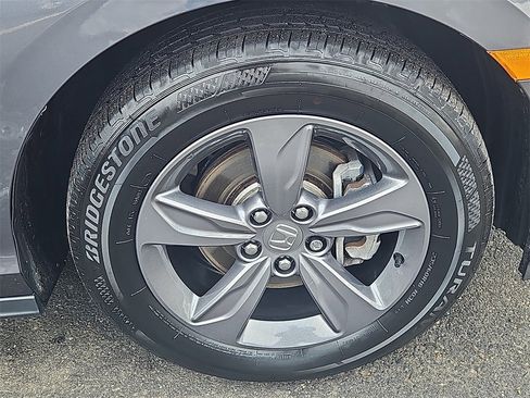 Used 2024 Honda Odyssey EX image 10