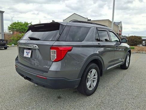 Certified 2022 Ford Explorer XLT w/ Class IV Trailer Tow Package AWD/4WD image 25