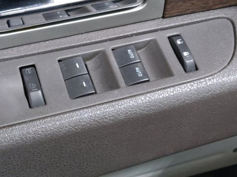 Used 2013 Ford F150 Lariat w/ Luxury Equipment Group AWD/4WD image 27