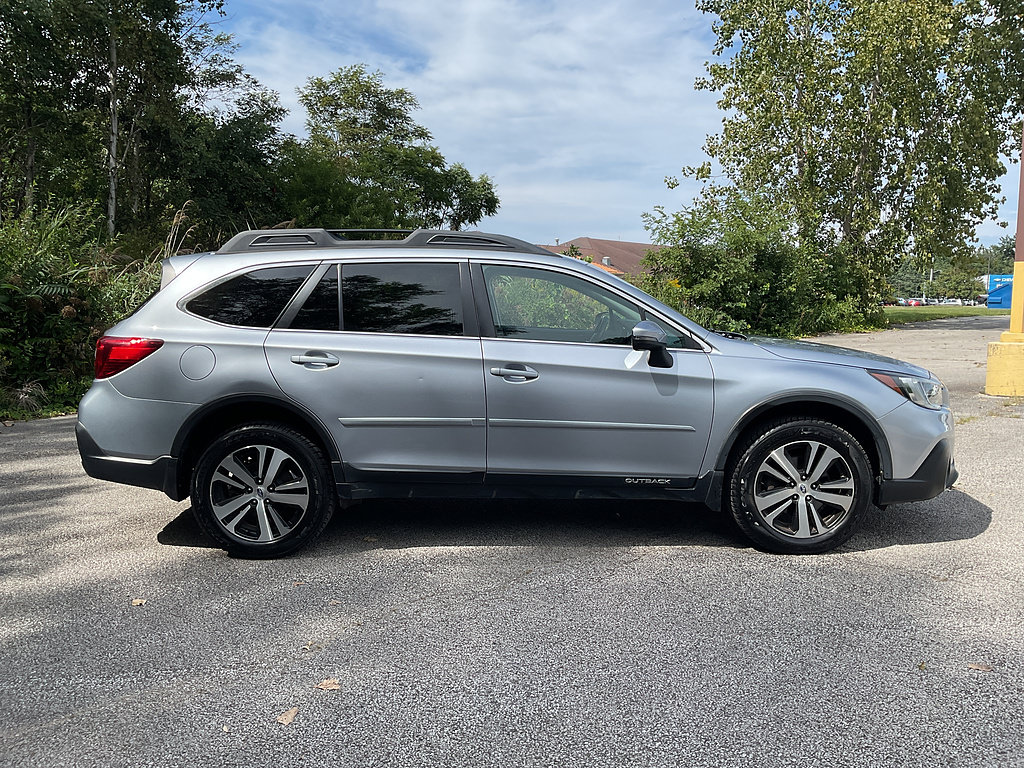 Used 2019 Subaru Outback 2.5i Limited w/ Popular Package #2 AWD/4WD image 4