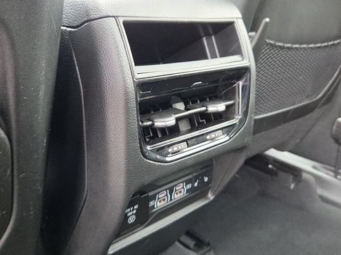 Used 2024 Jeep Grand Cherokee Limited 4xe AWD/4WD image 13