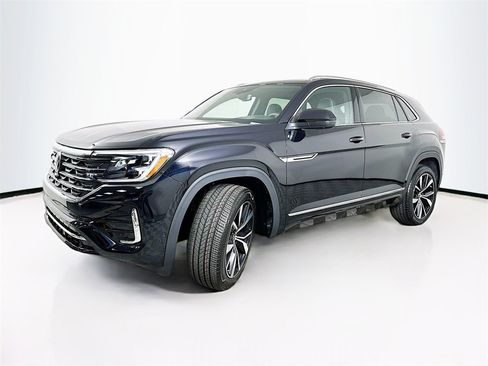 New 2026 Volkswagen Atlas Cross Sport SEL Premium R-Line image 2