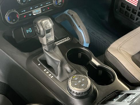 Used 2021 Ford Bronco Wildtrak image 17