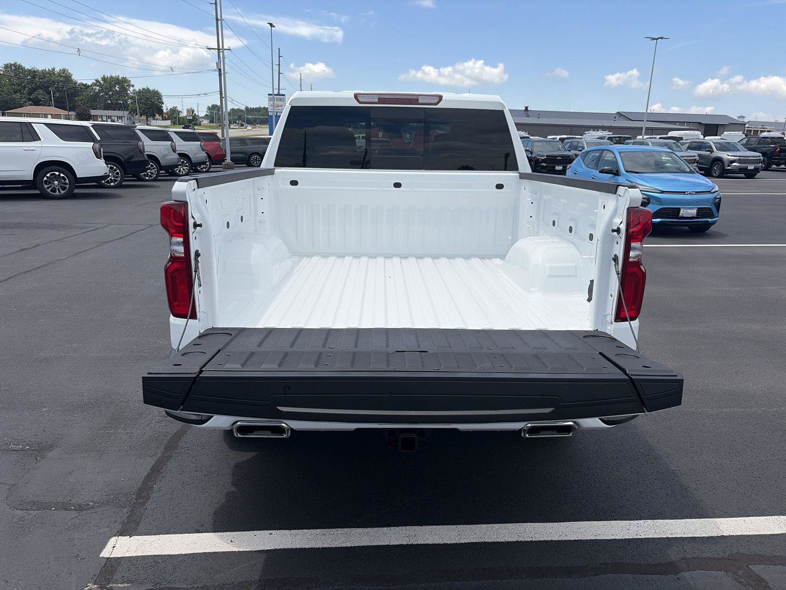 New 2026 Chevrolet Silverado 1500 RST w/ Convenience Package II AWD/4WD image 5