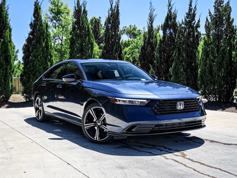 New 2026 Honda Accord SE image 2