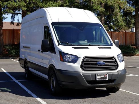 Used 2017 Ford Transit 250 148 High Roof Extended image 4