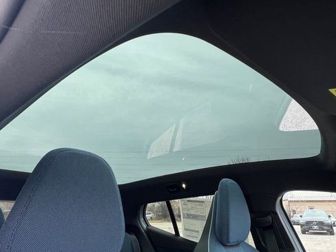 New 2026 Volvo EX30 Plus w/ Protection Package Premier image 10