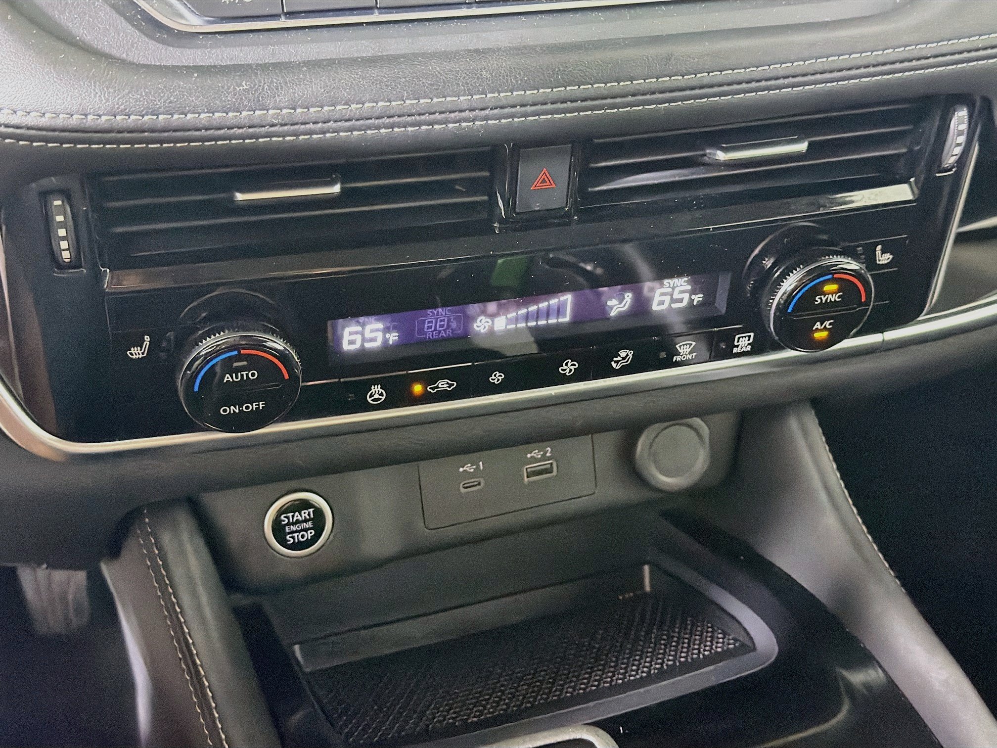 Used 2023 Nissan Rogue SL FWD image 23