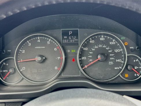 Used 2013 Subaru Legacy 2.5i Premium AWD/4WD image 14