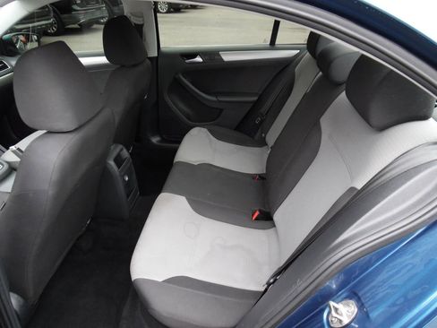 Used 2017 Volkswagen Jetta S FWD image 17
