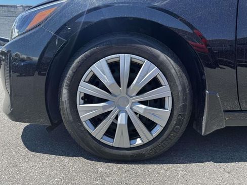 Used 2024 Nissan Sentra S FWD image 9
