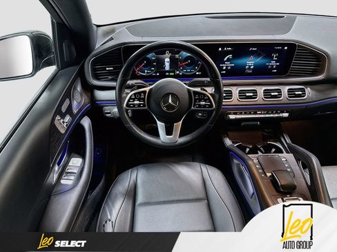 Used 2021 Mercedes-Benz GLS 450 4MATIC image 24