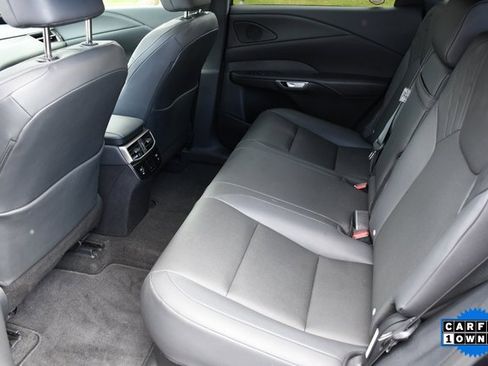 Used 2024 Lexus RX 350 Premium w/ Convenience Package image 10