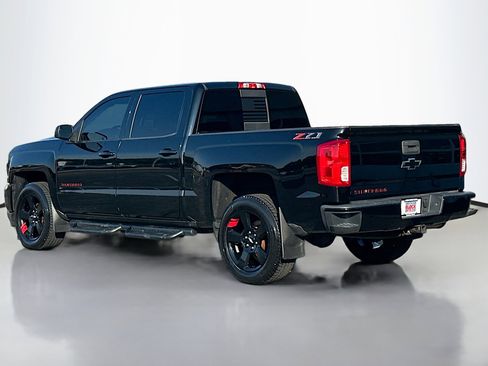 Used 2018 Chevrolet Silverado 1500 LTZ Z71 w/ Redline Edition image 13