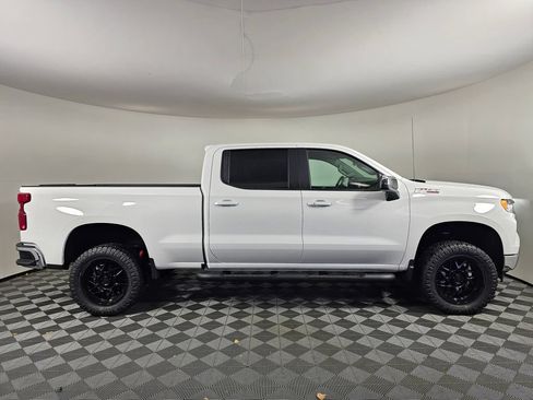 New 2025 Chevrolet Silverado 1500 LT w/ Z71 Off-Road Package AWD/4WD image 8