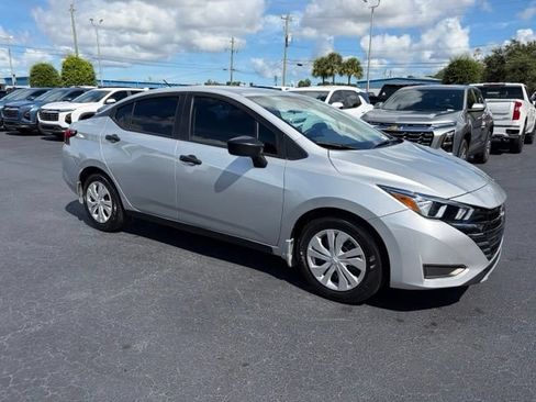 Used 2024 Nissan Versa S w/ Trunk Package FWD image 1