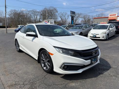 Used 2019 Honda Civic EX image 1