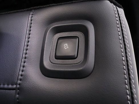 New 2026 Ford Expedition Max Platinum w/ Stealth Appearance Package image 16