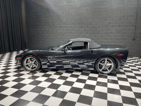 Used 2012 Chevrolet Corvette Convertible w/ 4LT Preferred Equipment Group image 14