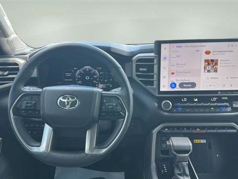 Used 2024 Toyota Tundra Limited AWD/4WD image 16