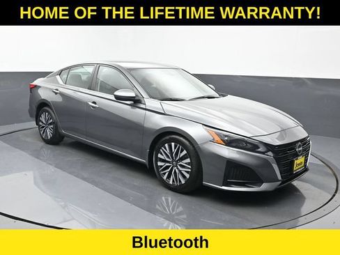 Used 2023 Nissan Altima 2.5 SV AWD/4WD image 8