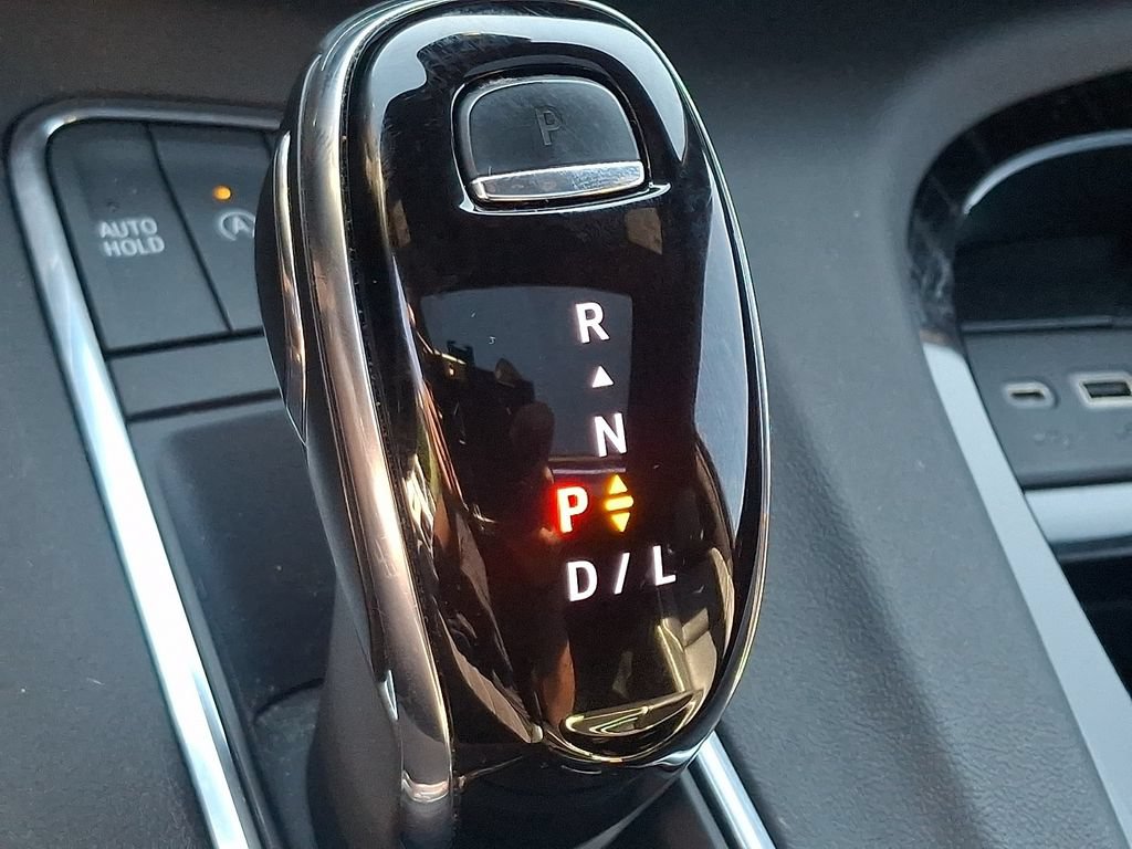 Used 2023 Cadillac Escalade Sport AWD/4WD image 17