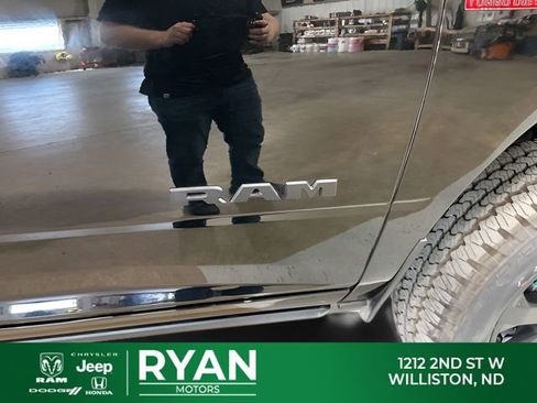 New 2026 RAM 2500 Laramie AWD/4WD image 54