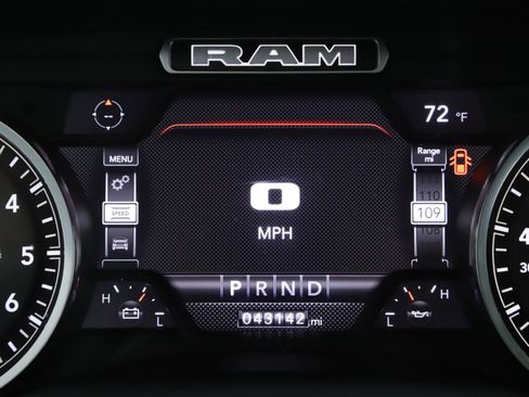 Used 2023 RAM 1500 Big Horn AWD/4WD image 12