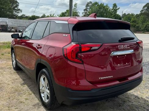 Used 2020 GMC Terrain SLE FWD image 7