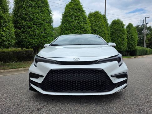 Used 2023 Toyota Corolla XSE FWD image 8