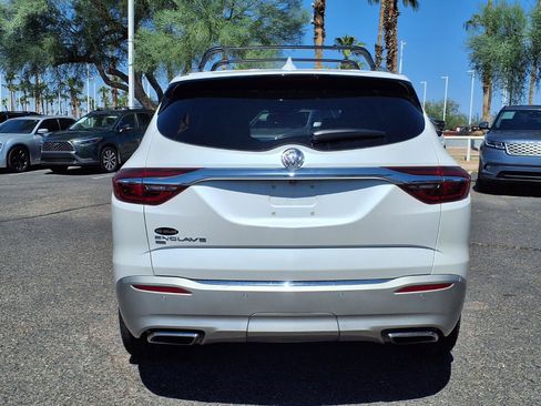 Used 2021 Buick Enclave Essence w/ Sound and Sites Package AWD/4WD image 6