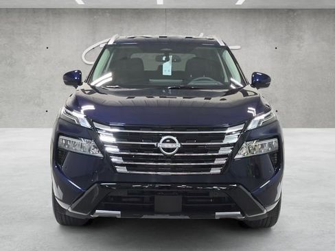 New 2026 Nissan Rogue Platinum image 18