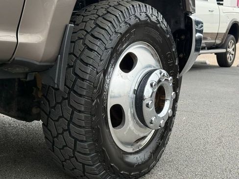 Used 2019 Ford F350 Lariat w/ Lariat Ultimate Package AWD/4WD image 24