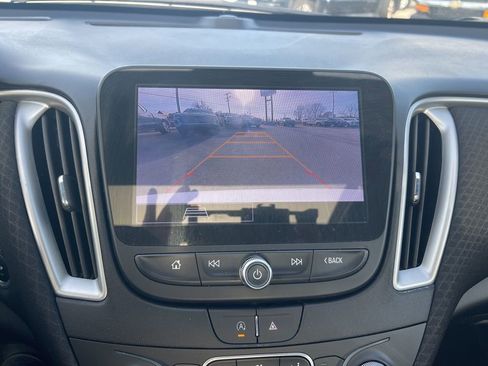 Used 2024 Chevrolet Malibu LT image 25