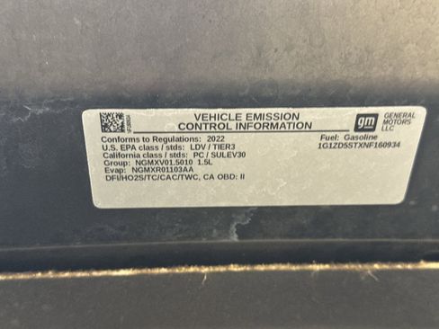 Used 2022 Chevrolet Malibu LT image 33