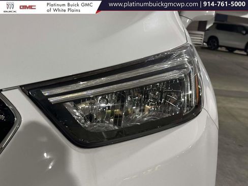 Used 2022 Buick Encore Preferred image 10