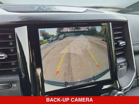 Used 2024 RAM 1500 Laramie RWD image 29