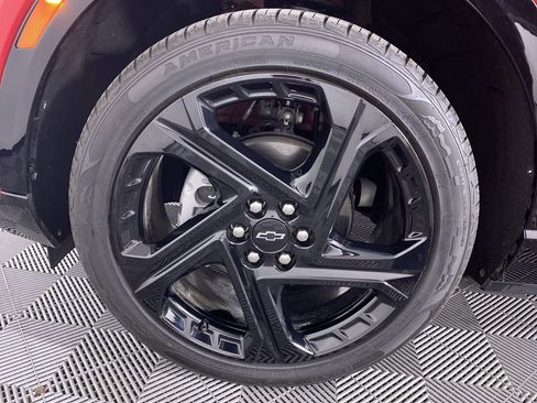 Certified 2024 Chevrolet Equinox EV RS AWD/4WD image 25