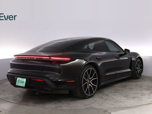 Used 2023 Porsche Taycan RWD image 3