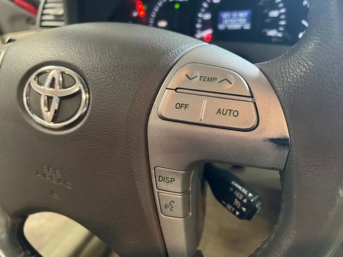 Used 2009 Toyota Camry Hybrid image 16