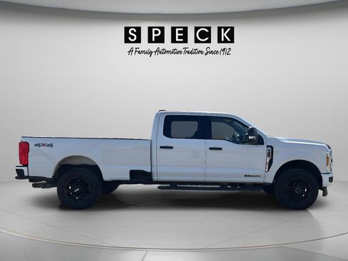 Used 2024 Ford F350 XLT AWD/4WD image 5