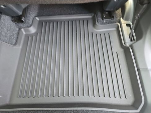 New 2026 Nissan Rogue SV image 31