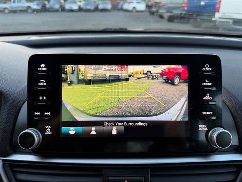 Used 2018 Honda Accord Sport image 25