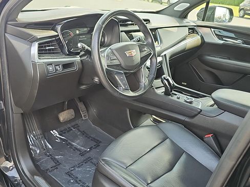 Used 2023 Cadillac XT5 Premium Luxury AWD/4WD image 13