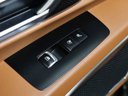 Used 2025 Kia Telluride SX Prestige X-Pro AWD/4WD image 33