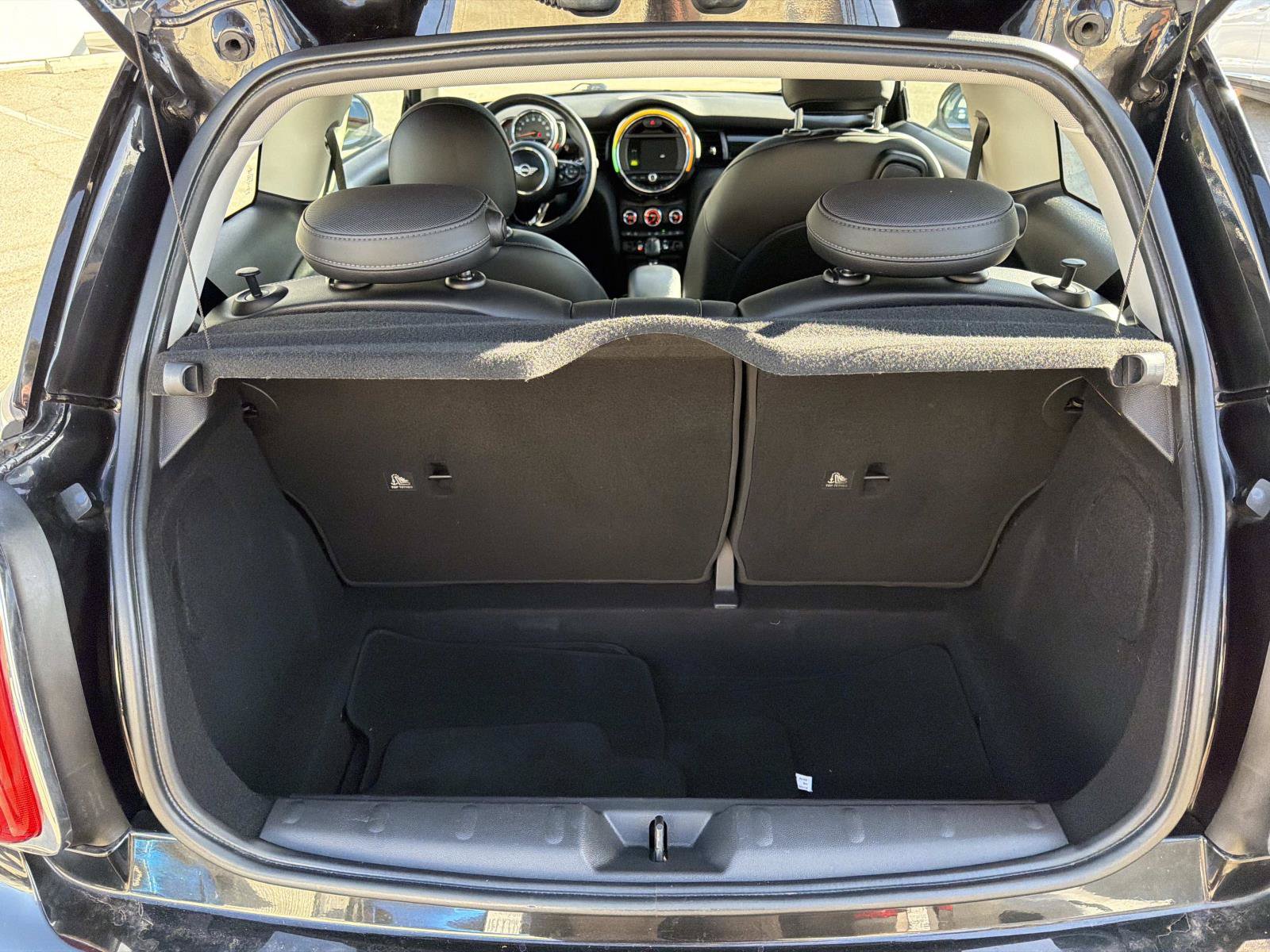 Used 2019 MINI Cooper 2-Door Hardtop FWD image 5